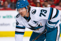 Andrew Poturalski míří do KHL: Nová kapitola v Avangardu Omsk!